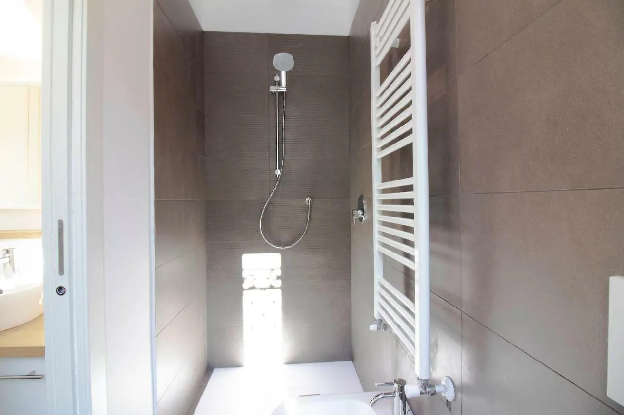 Nerino 5 Charme Apartment Milan