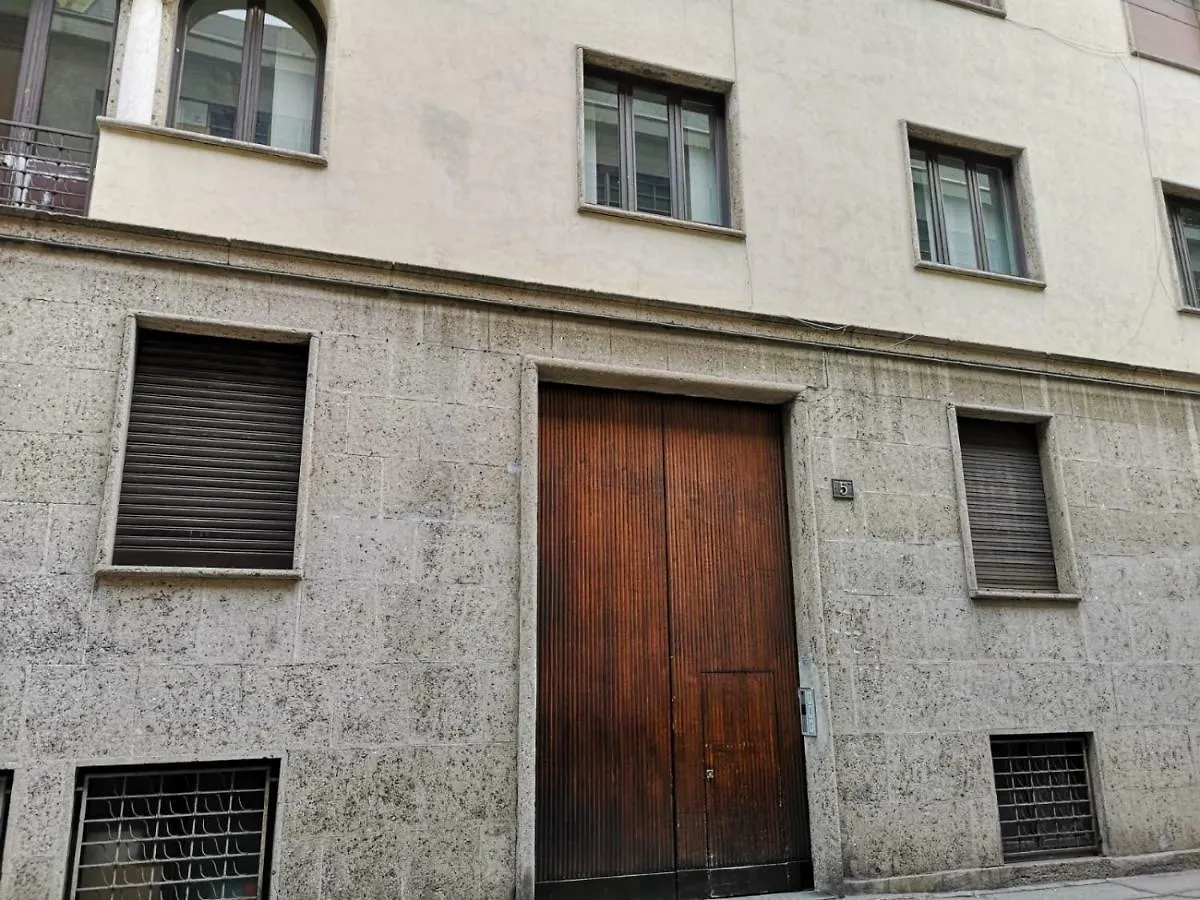 Nerino 5 Charme Apartment Milan Italy